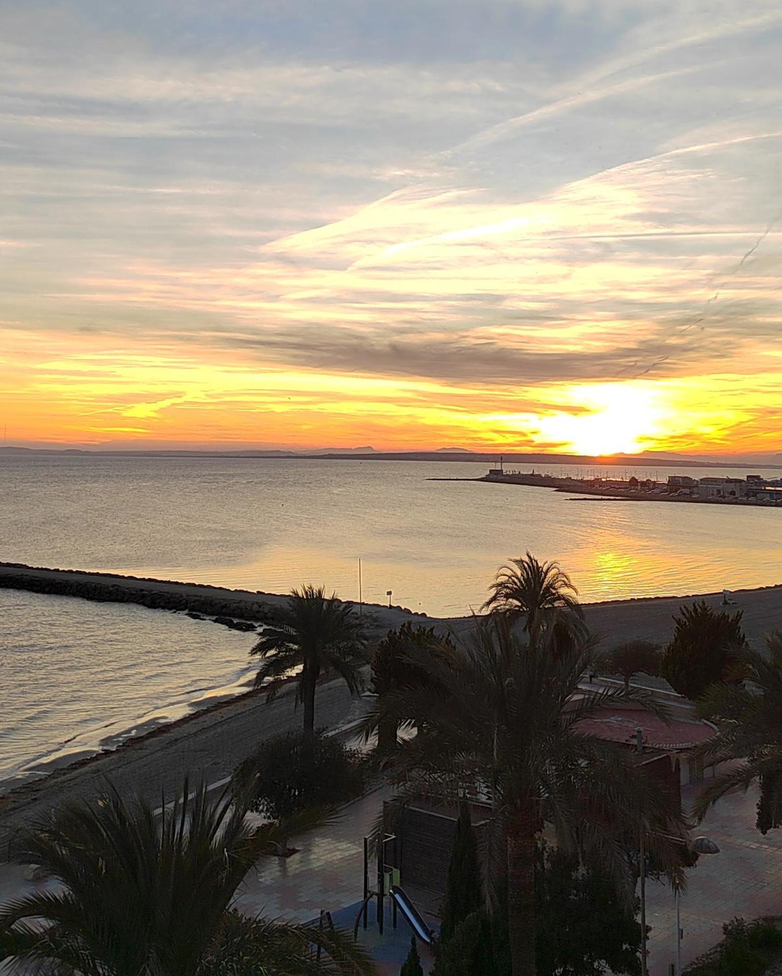 Apartamento Santa Pola Primera Linea De Playa Экстерьер фото